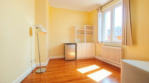 Top conseils abordables pour sécuriser un appartement étudiant à Toulouse